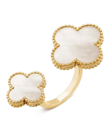 Magic Alhambra Between the Finger Ring