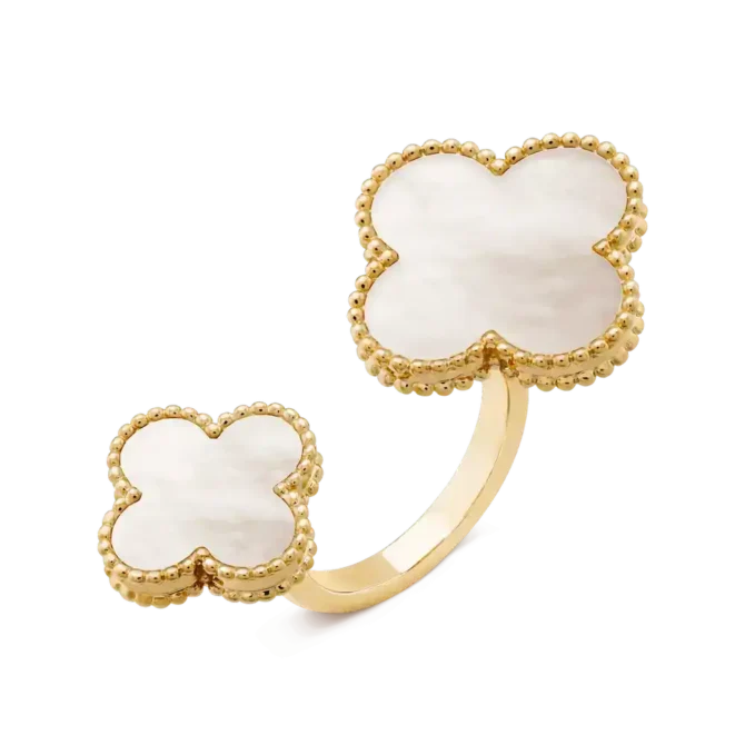 Magic Alhambra Between the Finger Ring