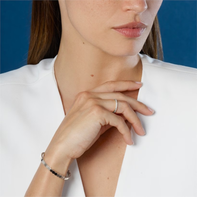 Bee de Chaumet Ring, Diamond, 2.5mm