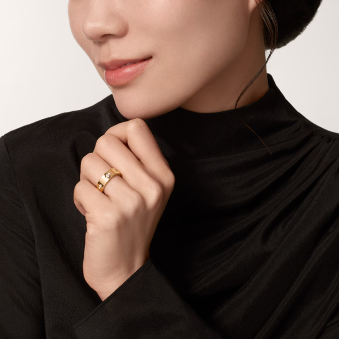 Love Ring, Classic Model, 6 Diamonds
