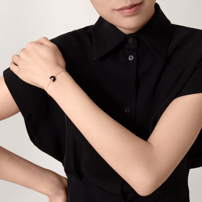 Amulette de Cartier Bracelet, XS Model