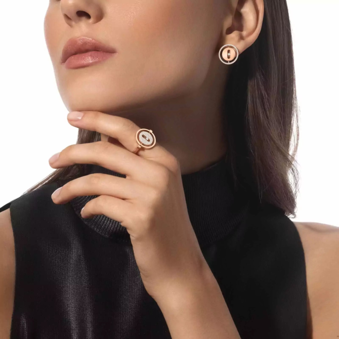 Lucky Move Stud Earrings