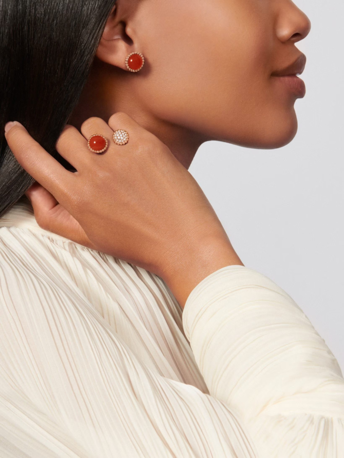 Perlée Couleurs Between the Finger Ring