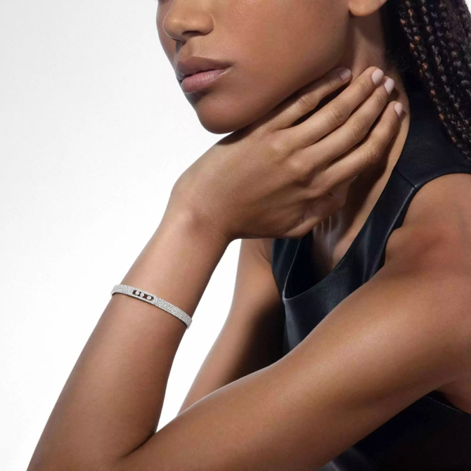 Move Noa Pavé Diamond Bangle