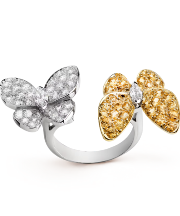 Two Butterfly Between the Finger Ring (White Gold, Diamond, Sapphire)