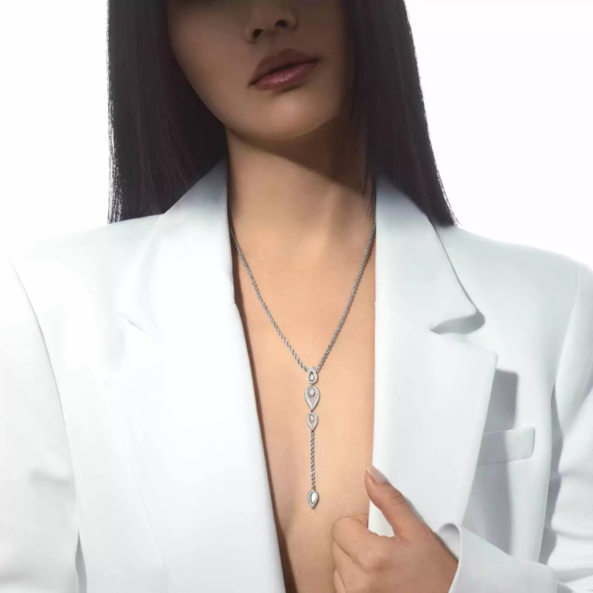 Fiery Tie Necklace