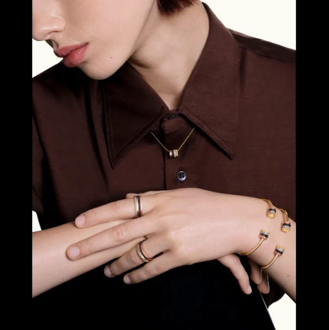 Quatre Classique Small Ring