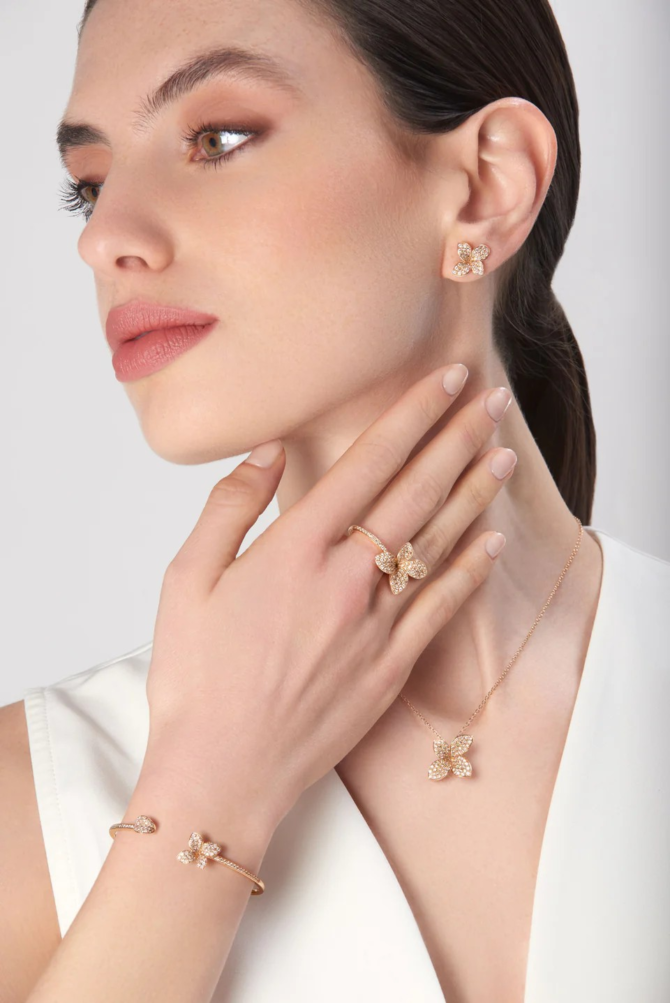 Petit Garden Bracelet, Rose Gold with Diamonds, Small Flower