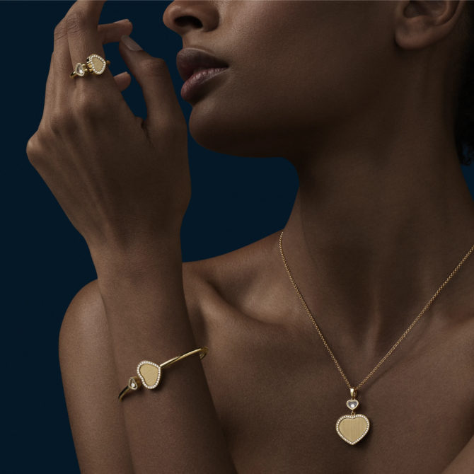 Happy Hearts Golden Hearts Bangle, Ethical Yellow Gold, Diamonds