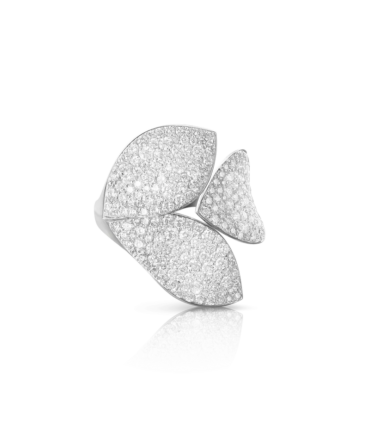 Giardini Segreti Ring, Three Leaves, White Gold with Diamonds