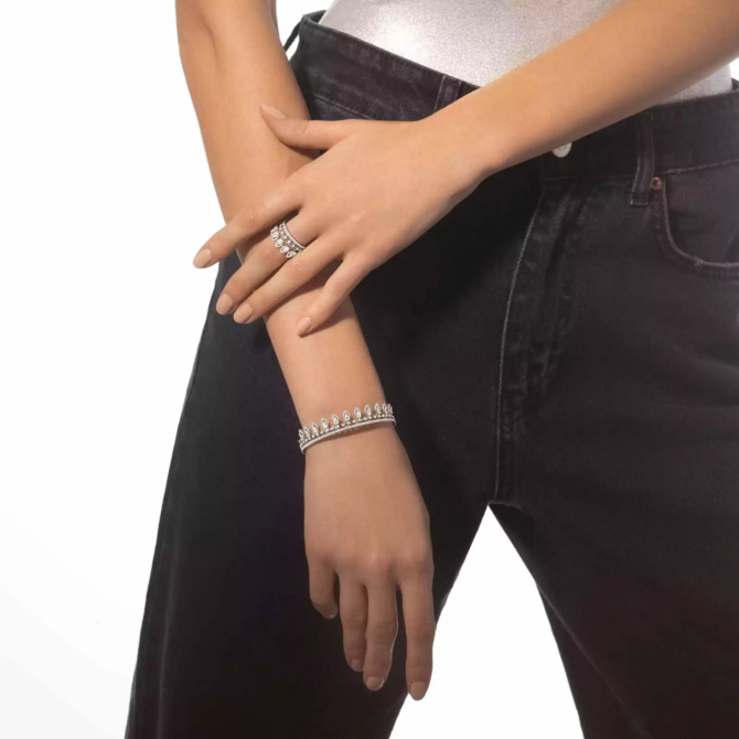 Alliance Desert Bloom White Gold Diamond Ring