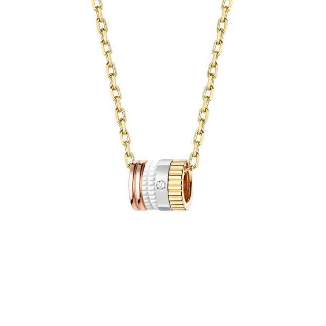 Quatre White Edition Mini Ring Pendant