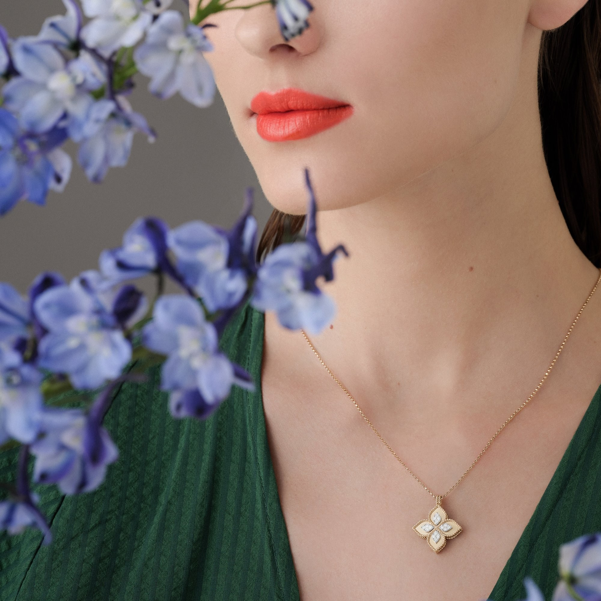 Princess Flower Pendant with Diamonds