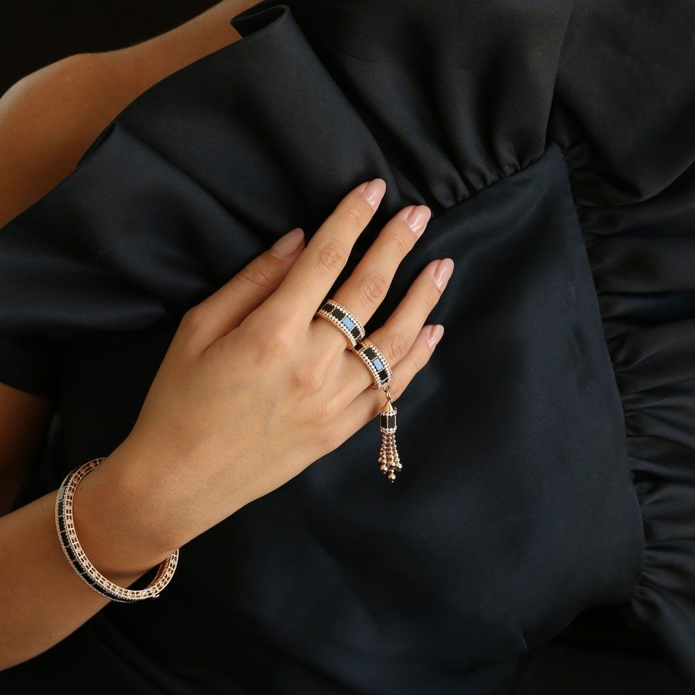 Art Deco Ring with Stones and Diamonds