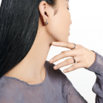 Quatre Classique Studs - Image 2